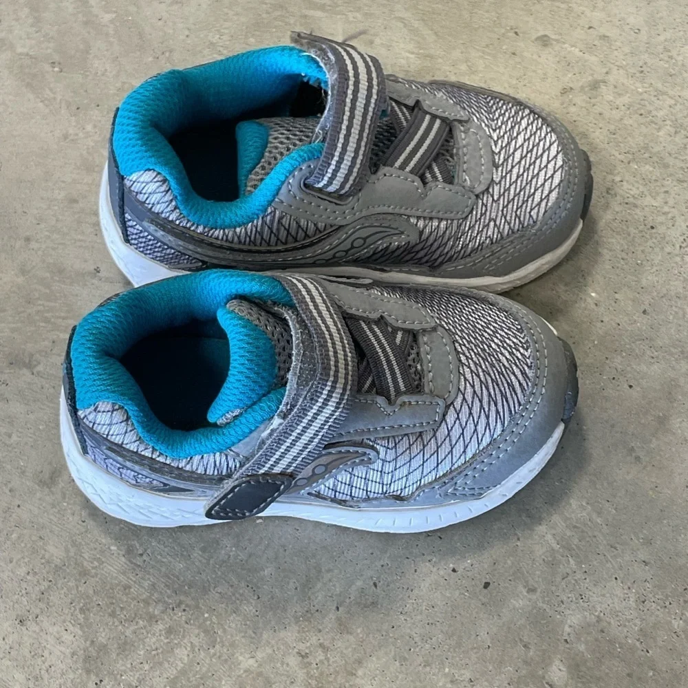 Saucony Baby Boys Gray Blue Athletic Walking Walker Shoes Size 5W Adjustable
